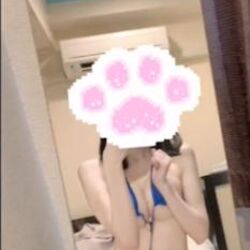 むにゅ