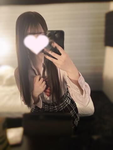 制服脱がせて