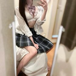 制服、脱がせてみませんか?
