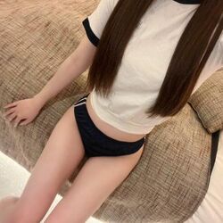 今日19時から23時までいます?