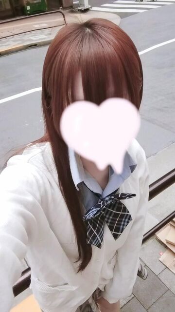 18時~23時までいます!