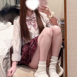 制服すき!?