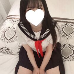 セーラー服も可愛い？
