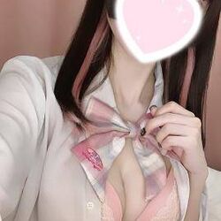髪も切ってイメチェン?!
