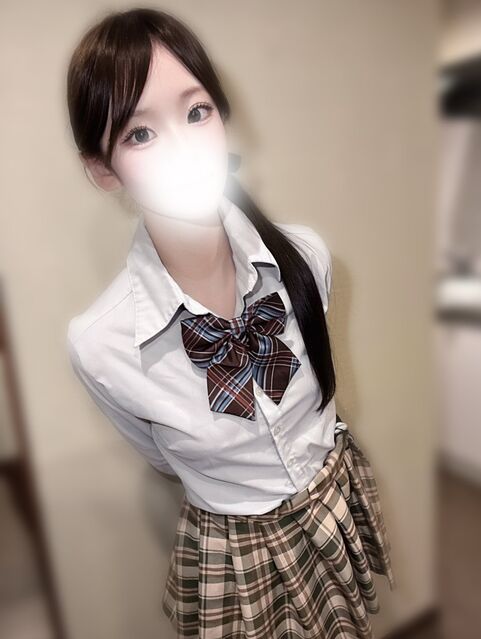 平沢なつ