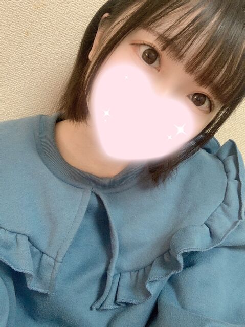 新田りり 黒髪ショートロリ系美少女