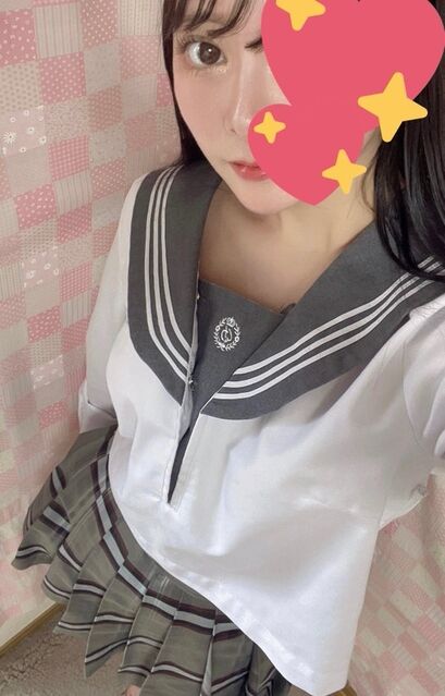 頓痴気ゆらの 黒髪清楚系美少女